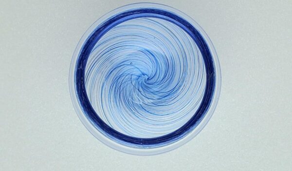 【うつわのわ】湊久仁子のぐい呑み「紺碧ねじれ酒盃」